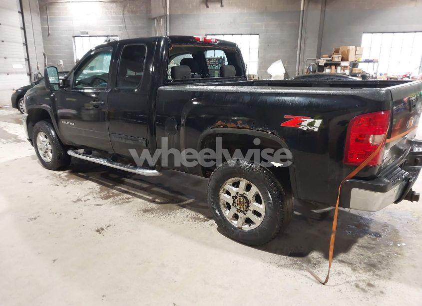 Photo 3 of 2012 Chevrolet Silverado 2500HD LT (VIN 1GC2KXCG2CZ303026)
