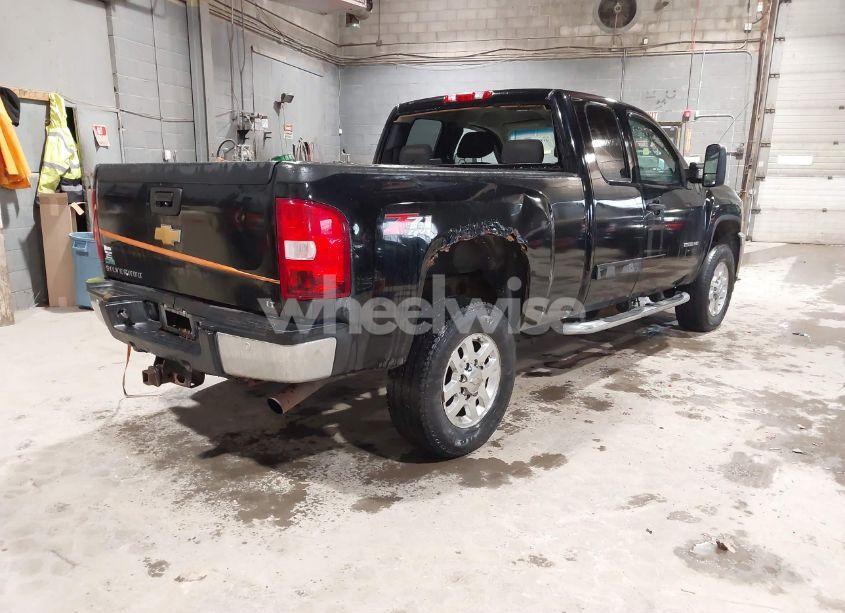 Photo 4 of 2012 Chevrolet Silverado 2500HD LT (VIN 1GC2KXCG2CZ303026)