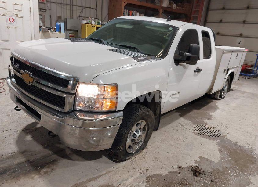 Photo 2 of 2012 Chevrolet Silverado 2500HD LT (VIN 1GC2KXCG2CZ339394)