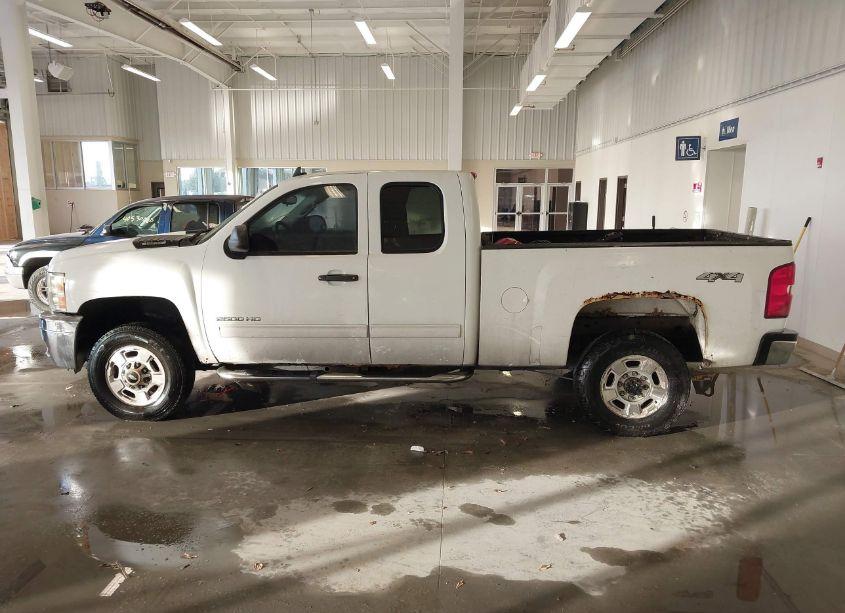 Photo 14 of 2011 Chevrolet Silverado 2500HD LT (VIN 1GC2KXCG3BZ227346)