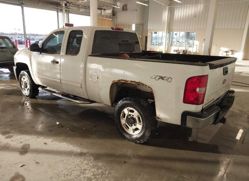 Photo 3 of 2011 Chevrolet Silverado 2500HD LT (VIN 1GC2KXCG3BZ227346)