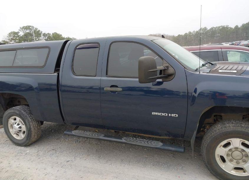 Photo 13 of 2011 Chevrolet Silverado 2500HD LT (VIN 1GC2KXCG5BZ405385)