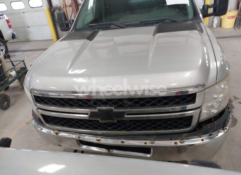 Photo 12 of 2011 Chevrolet Silverado 2500HD LT (VIN 1GC2KXCG6BZ199302)