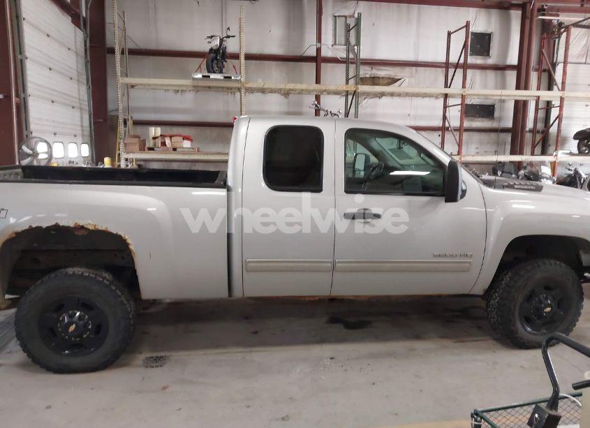Photo 13 of 2011 Chevrolet Silverado 2500HD LT (VIN 1GC2KXCG6BZ199302)