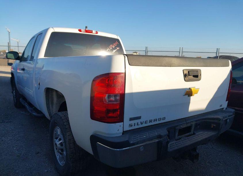 Photo 3 of 2012 Chevrolet Silverado 2500HD LT (VIN 1GC2KXCG6CZ153129)