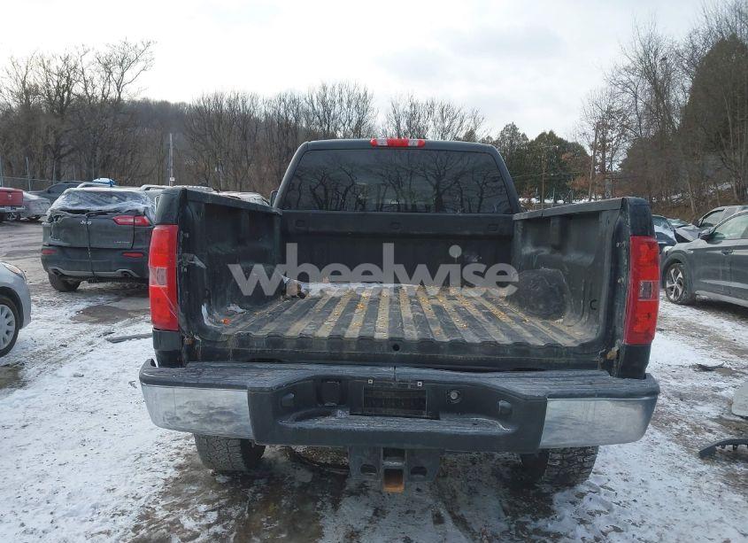 Photo 17 of 2011 Chevrolet Silverado 2500HD LT (VIN 1GC2KXCG9BZ399915)