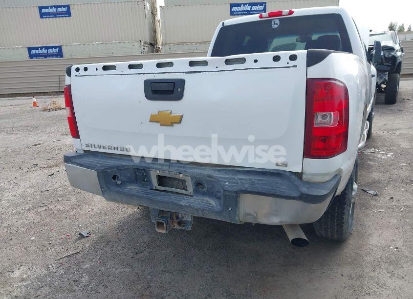 Photo 17 of 2011 Chevrolet Silverado 2500HD LT (VIN 1GC2KXCGXBZ311681)