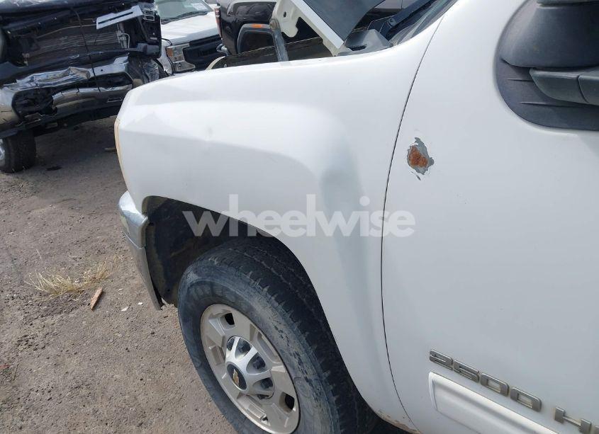 Photo 19 of 2011 Chevrolet Silverado 2500HD LT (VIN 1GC2KXCGXBZ311681)