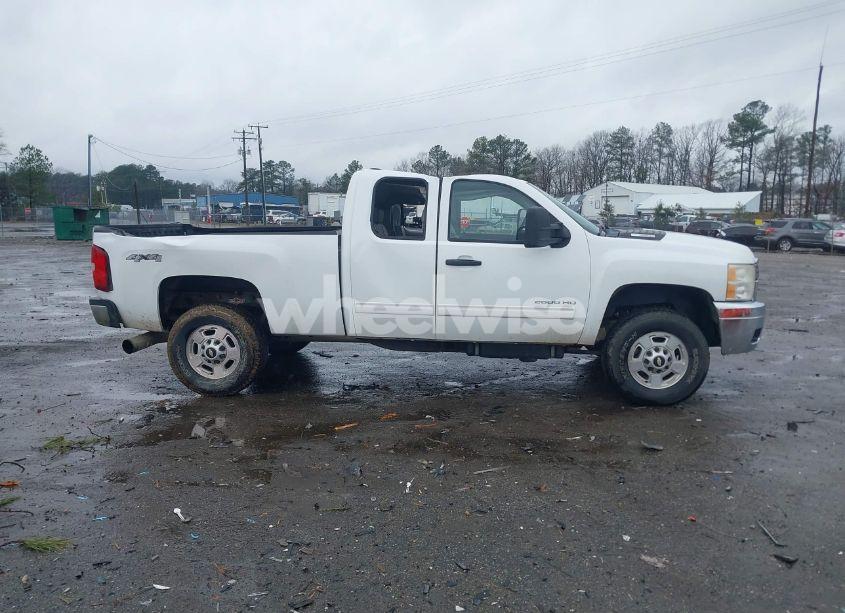 Photo 13 of 2011 Chevrolet Silverado 2500HD LT (VIN 1GC2KXE86BZ168380)