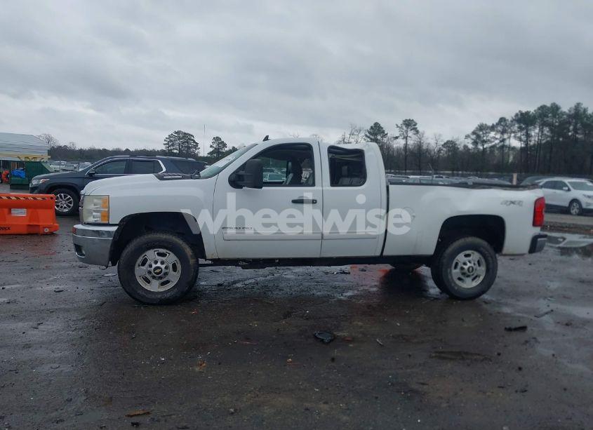 Photo 14 of 2011 Chevrolet Silverado 2500HD LT (VIN 1GC2KXE86BZ168380)