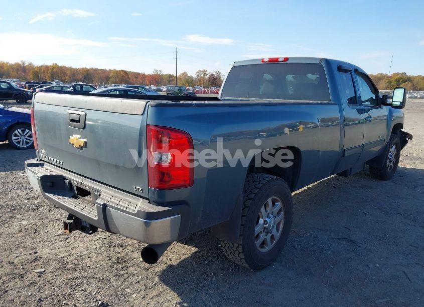 Photo 4 of 2013 Chevrolet Silverado 2500HD LTZ (VIN 1GC2KYC87DZ385335)