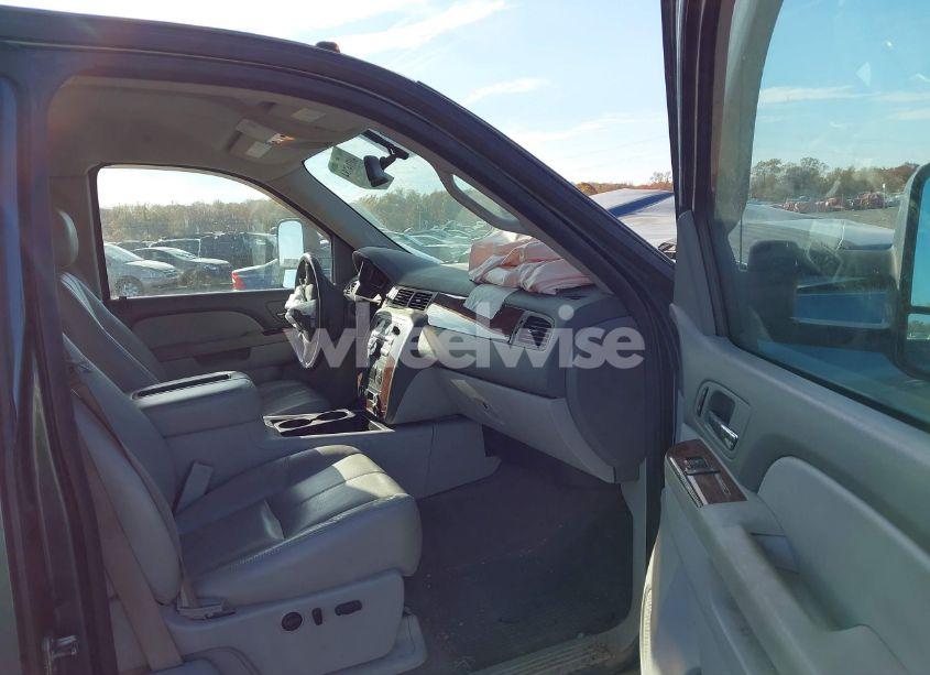 Photo 5 of 2013 Chevrolet Silverado 2500HD LTZ (VIN 1GC2KYC87DZ385335)