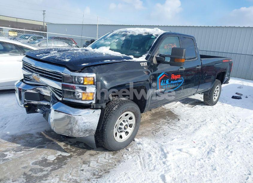 Photo 2 of 2017 Chevrolet Silverado 3500HD WT (VIN 1GC2KYEG9HZ384648)