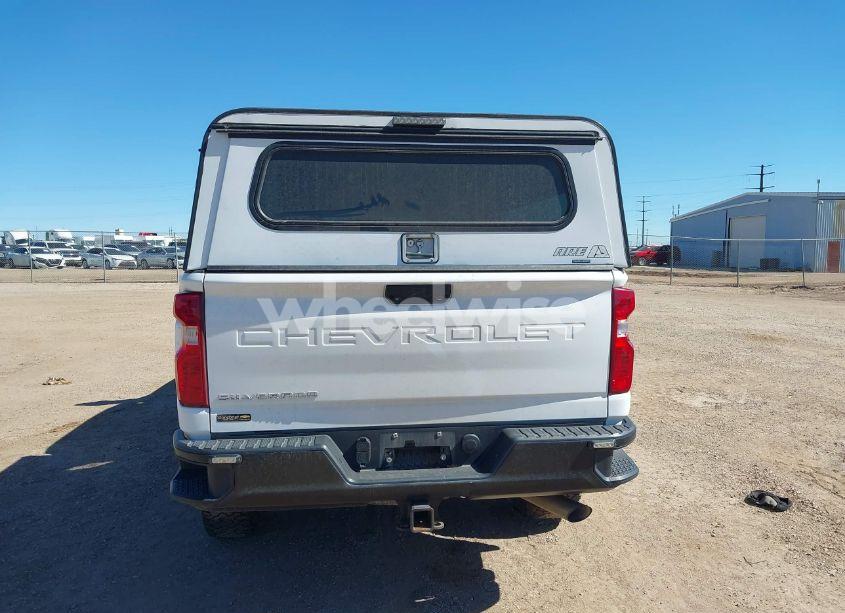 Photo 16 of 2020 Chevrolet Silverado 2500HD 4WD DOUBLE CAB STANDARD BED WT (VIN 1GC2YLE71LF266041)