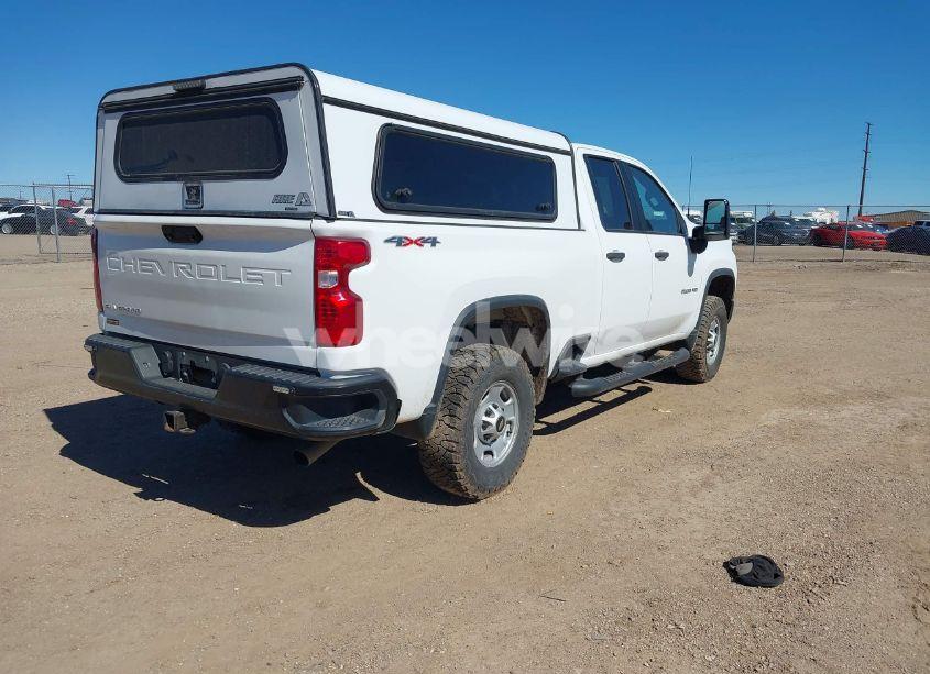 Photo 4 of 2020 Chevrolet Silverado 2500HD 4WD DOUBLE CAB STANDARD BED WT (VIN 1GC2YLE71LF266041)