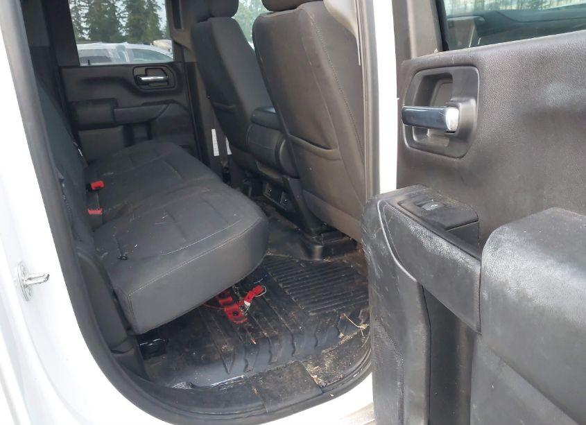 Photo 8 of 2020 Chevrolet Silverado 2500HD 4WD DOUBLE CAB STANDARD BED WT (VIN 1GC2YLE72LF301525)