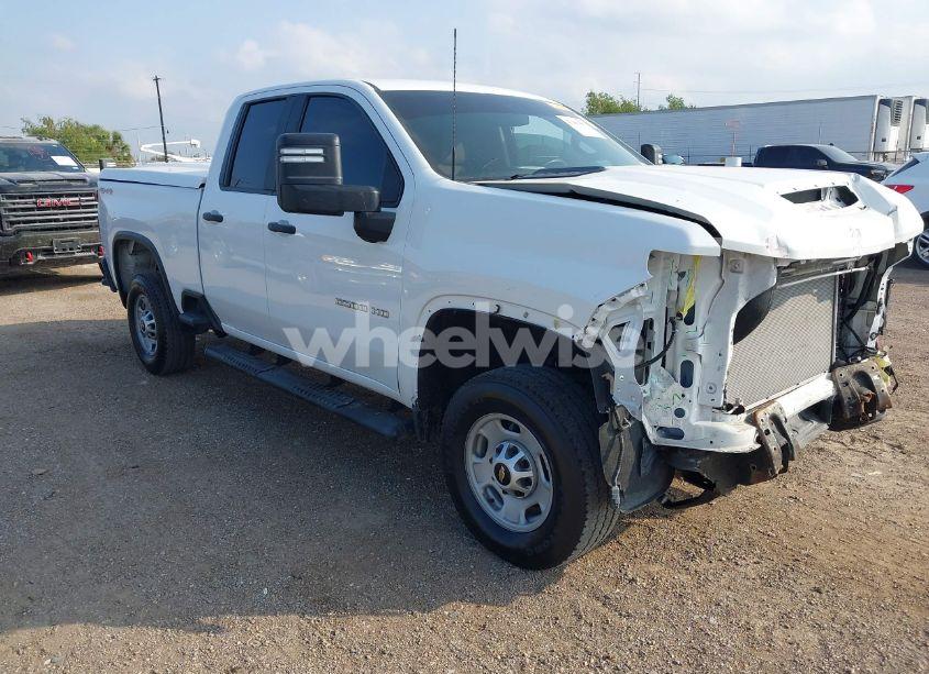 2021 Chevrolet Silverado 2500HD 4WD DOUBLE CAB STANDARD BED WT (VIN 1GC2YLE73MF250957) main photo