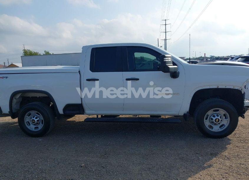 Photo 13 of 2021 Chevrolet Silverado 2500HD 4WD DOUBLE CAB STANDARD BED WT (VIN 1GC2YLE73MF250957)