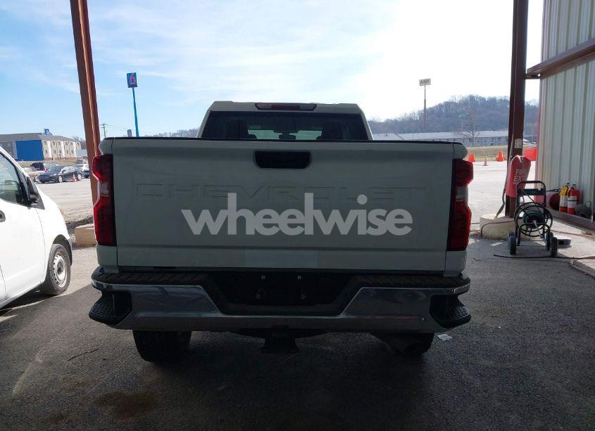 Photo 17 of 2022 Chevrolet Silverado 2500HD 4WD DOUBLE CAB STANDARD BED WT (VIN 1GC2YLE73NF218219)
