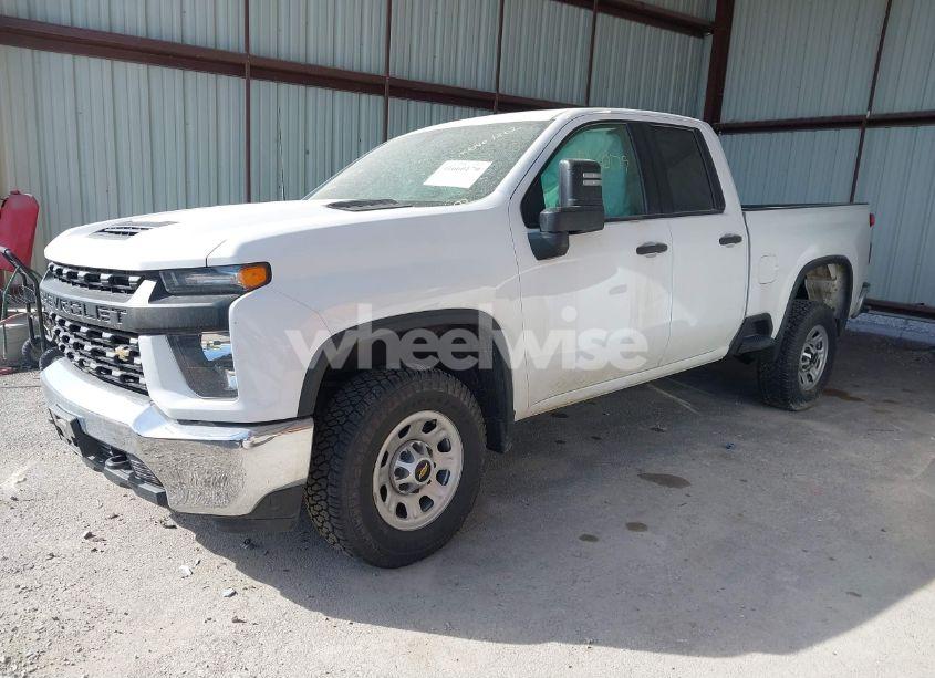 Photo 2 of 2022 Chevrolet Silverado 2500HD 4WD DOUBLE CAB STANDARD BED WT (VIN 1GC2YLE73NF218219)