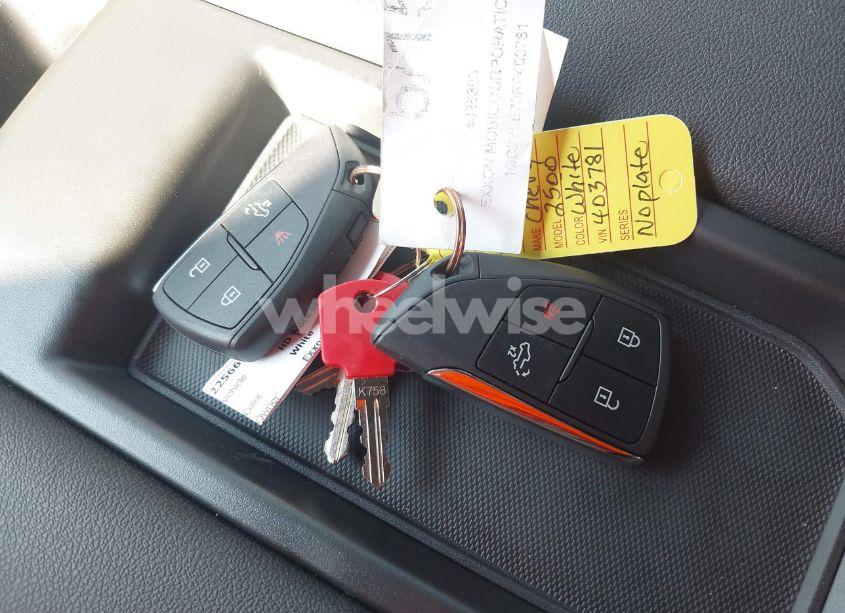 Photo 11 of 2024 Chevrolet Silverado 2500HD 4WD DOUBLE CAB STANDARD BED WORK TRUCK (VIN 1GC2YLE73RF403781)