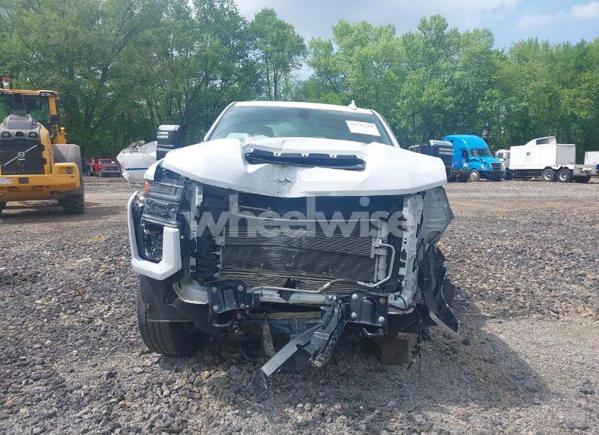 Photo 13 of 2022 Chevrolet Silverado 2500HD 4WD DOUBLE CAB STANDARD BED LTZ (VIN 1GC2YPEY1NF312891)