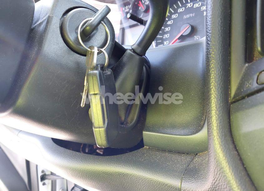 Photo 10 of 2017 Chevrolet Silverado 3500HD WT (VIN 1GC3CYCG1HZ232402)