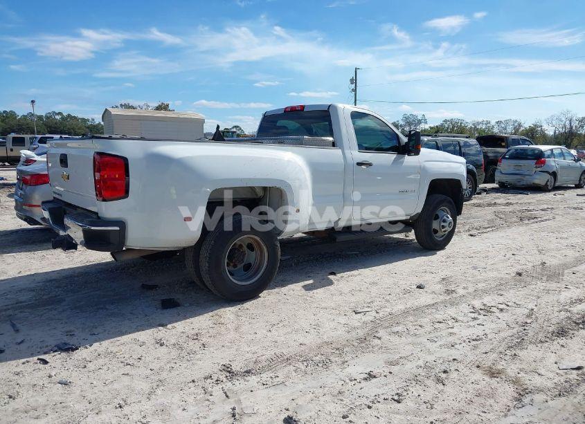 Photo 4 of 2017 Chevrolet Silverado 3500HD WT (VIN 1GC3CYCG1HZ232402)