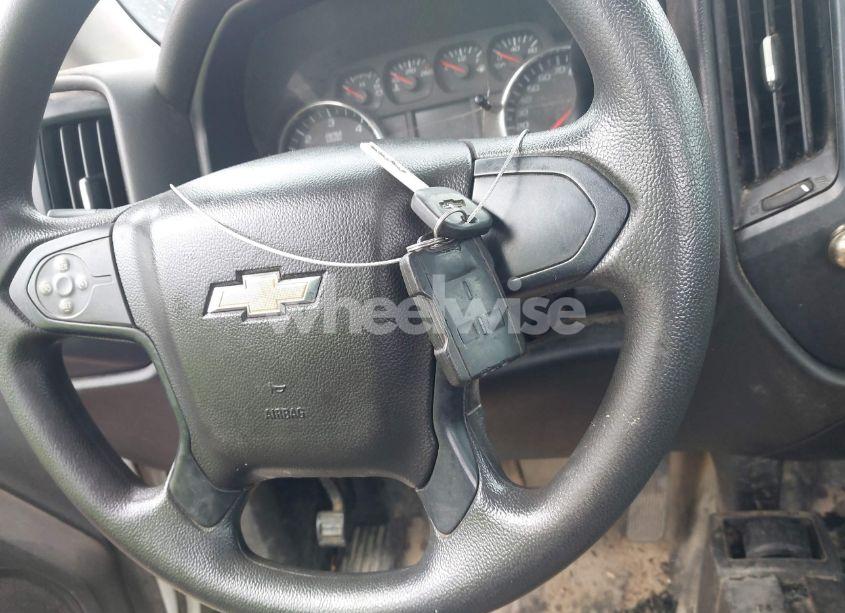 Photo 11 of 2015 Chevrolet Silverado 3500HD WT (VIN 1GC3KYEG2FF117256)