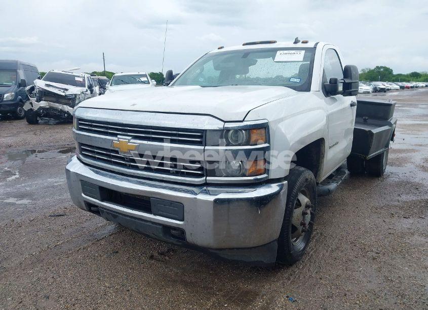 Photo 2 of 2015 Chevrolet Silverado 3500HD WT (VIN 1GC3KYEG2FF117256)