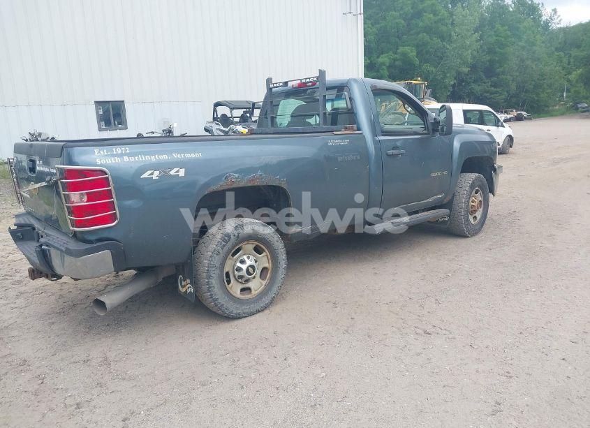 Photo 4 of 2014 Chevrolet Silverado 3500HD WORK TRUCK (VIN 1GC3KZC8XEF159142)