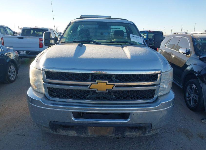 Photo 12 of 2014 Chevrolet Silverado 3500HD WORK TRUCK (VIN 1GC3KZCG0EF173817)