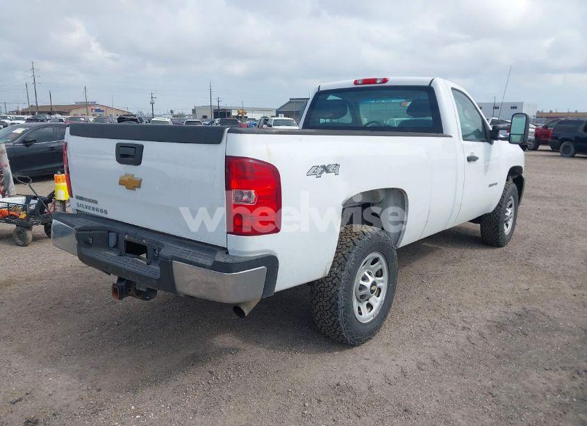 Photo 4 of 2012 Chevrolet Silverado 3500HD WORK TRUCK (VIN 1GC3KZCGXCZ140559)