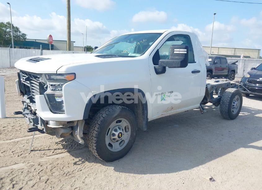 Photo 2 of 2022 Chevrolet Silverado 2500HD 4WD LONG BED WT (VIN 1GC3YLE71NF293960)