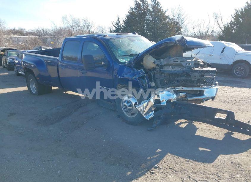 2013 Chevrolet Silverado 3500HD LT (VIN 1GC4C0C81DF226285) main photo