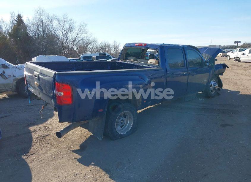 Photo 4 of 2013 Chevrolet Silverado 3500HD LT (VIN 1GC4C0C81DF226285)