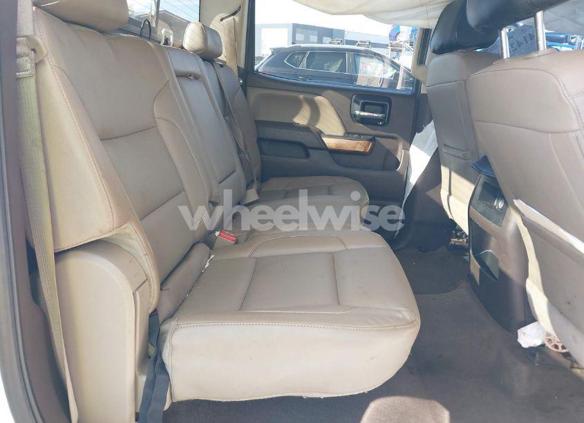 Photo 8 of 2016 Chevrolet Silverado 3500HD LTZ (VIN 1GC4C0E8XGF181817)