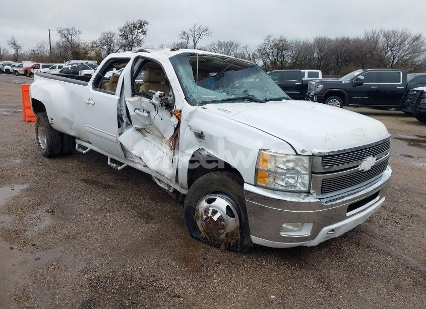 2013 Chevrolet Silverado 3500HD LTZ (VIN 1GC4C1C89DF110693) main photo