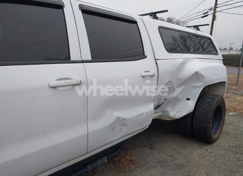 Photo 12 of 2016 Chevrolet Silverado 3500HD WT (VIN 1GC4CYCG5GF297130)