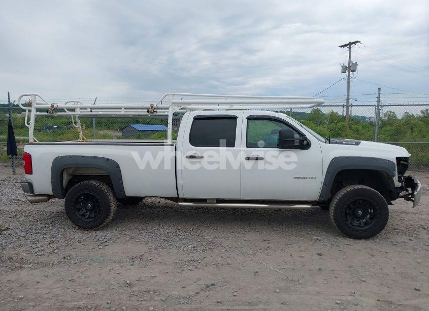 Photo 14 of 2012 Chevrolet Silverado 3500HD WORK TRUCK (VIN 1GC4CZCG3CF132919)