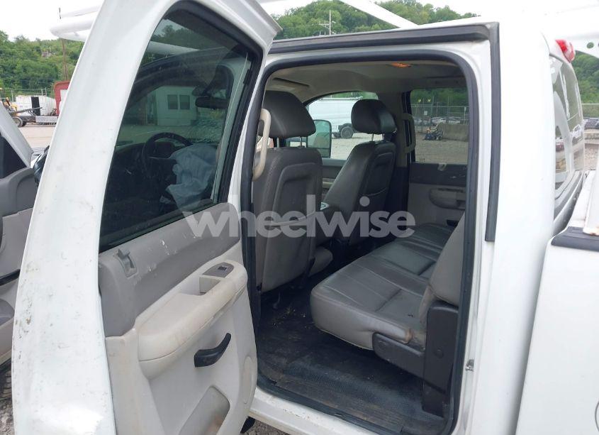 Photo 7 of 2012 Chevrolet Silverado 3500HD WORK TRUCK (VIN 1GC4CZCG3CF132919)