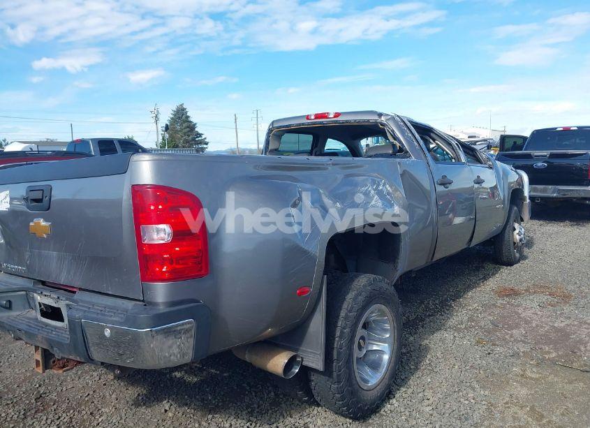 Photo 4 of 2012 Chevrolet Silverado 3500HD LT (VIN 1GC4K0C81CF202201)