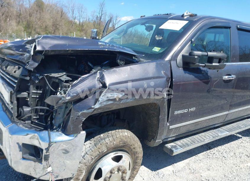 Photo 11 of 2016 Chevrolet Silverado 3500HD LTZ (VIN 1GC4K0C81GF119129)