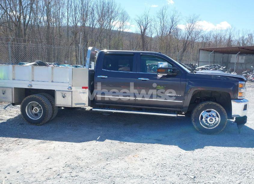 Photo 13 of 2016 Chevrolet Silverado 3500HD LTZ (VIN 1GC4K0C81GF119129)