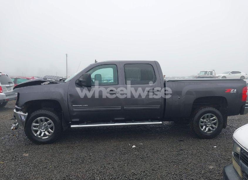Photo 17 of 2011 Chevrolet Silverado 3500HD LT (VIN 1GC4K0C82BF164010)