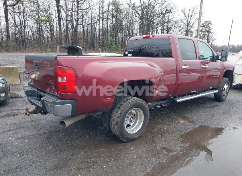 Photo 4 of 2013 Chevrolet Silverado 3500HD LT (VIN 1GC4K0C82DF136114)