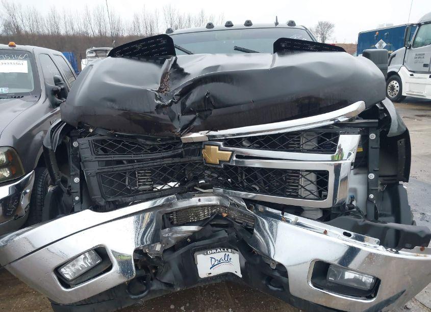 Photo 9 of 2011 Chevrolet Silverado 3500HD LT (VIN 1GC4K0C89BF237745)