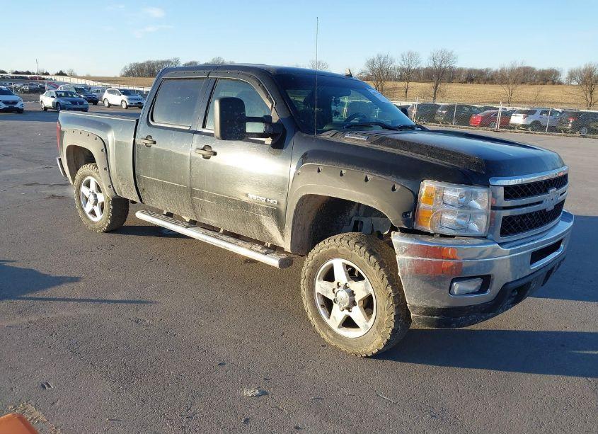 2013 Chevrolet Silverado 3500HD LT (VIN 1GC4K0CG3DF133942) main photo
