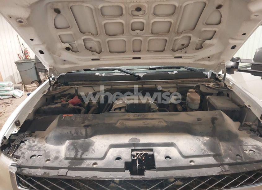 Photo 9 of 2011 Chevrolet Silverado 3500HD LT (VIN 1GC4K0CG4BF120629)