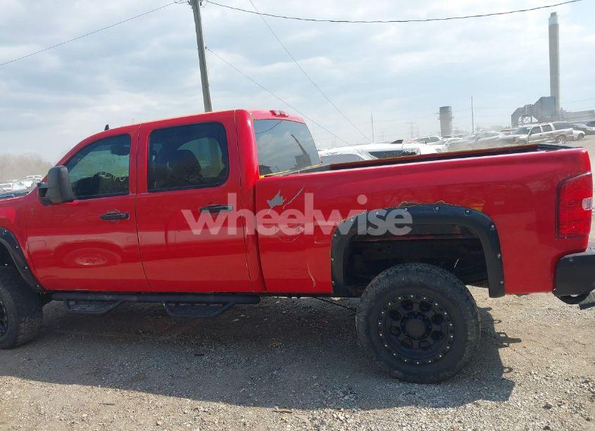 Photo 14 of 2011 Chevrolet Silverado 3500HD LT (VIN 1GC4K0CG8BF100125)
